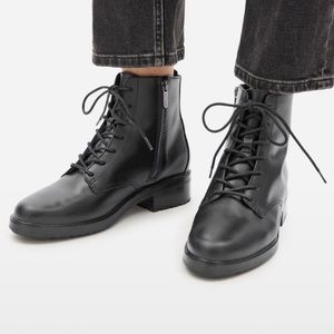 Everlane Modern Utility Chelsea Lace-up Boot